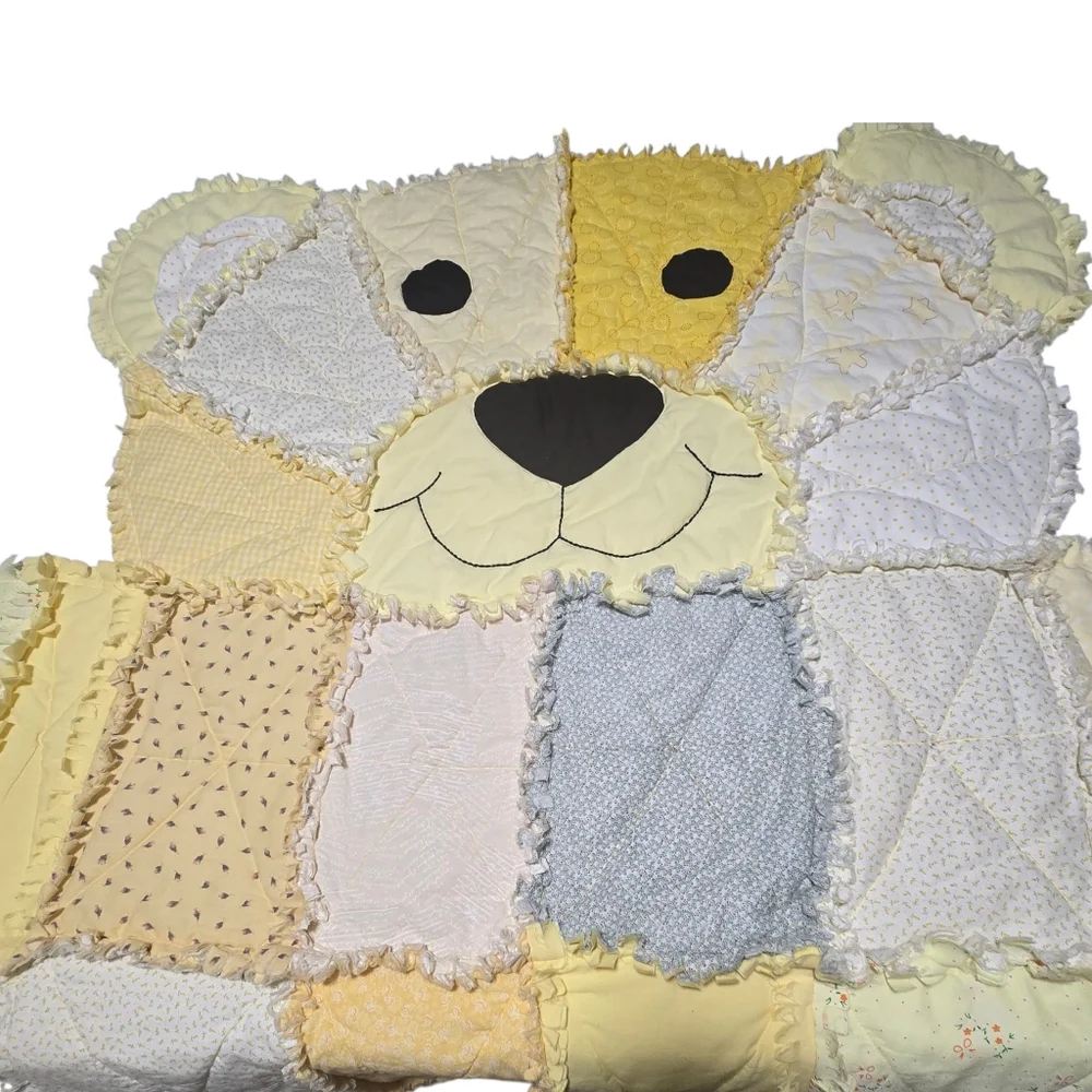 Patchwork Bear Quilt With Plush - Yellow and Cream - Picture 2 of 12